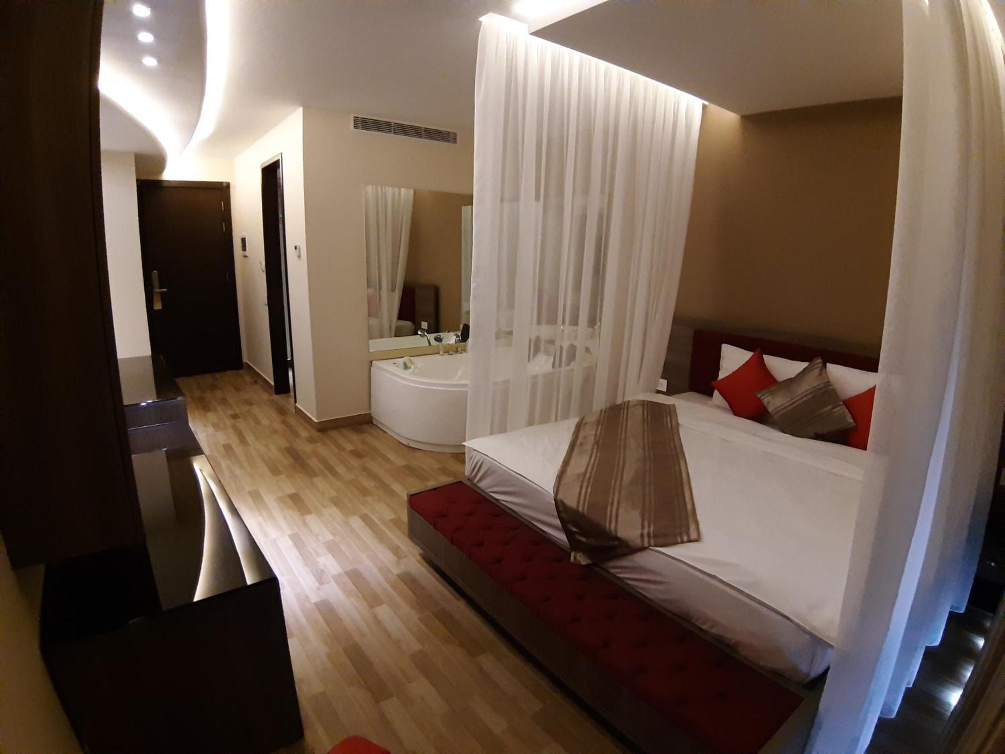 Jounieh Suites Boutique Hotel Eksteriør bilde